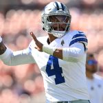 dak-prescott,-do-dallas-cowboys,-se-torna-o-atleta-mais-bem-pago-na-historia-da-nfl