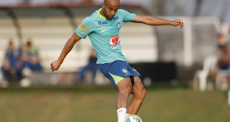 sao-paulo-define-estrategia-para-ter-lucas-moura-contra-o-atletico-mg