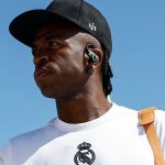 vinicius-junior-repudia-ataques-racistas-de-torcida-do-real-madrid-no-classico