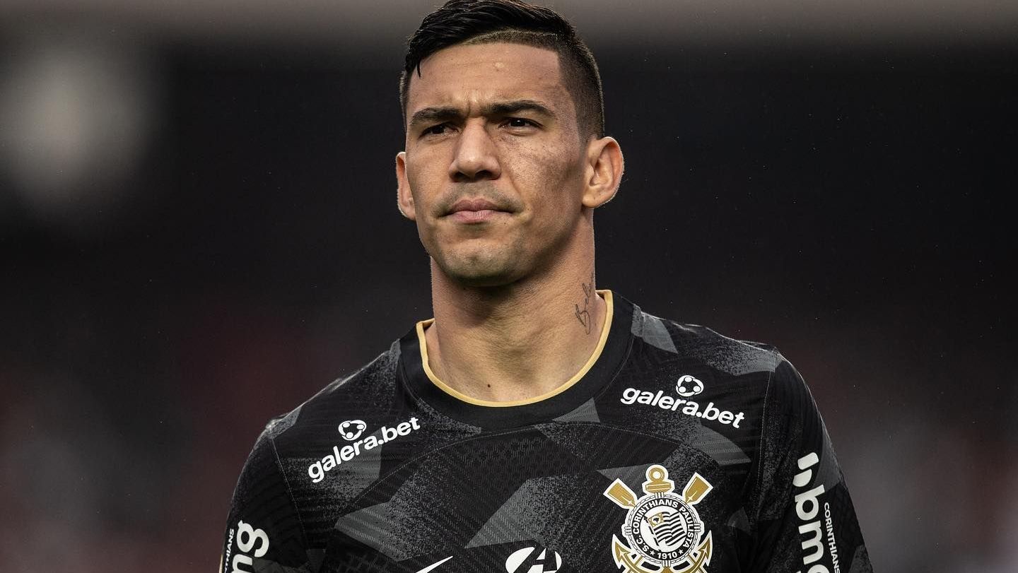 corinthians-sofre-transfer-ban-da-fifa-por-divida-milionaria-com-zagueiro
