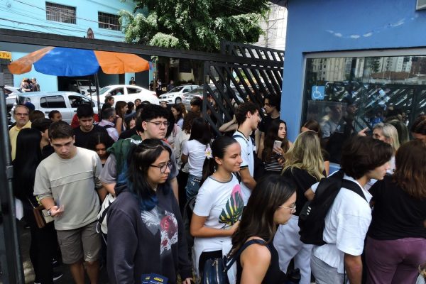 estudantes-encaram-2o-dia-do-enem-2024-com-bom-humor;-veja-memes