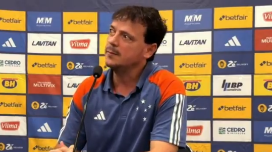 diniz-rebate-jornalista-apos-derrota-do-cruzeiro;-veja