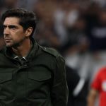 reeleita-no-palmeiras,-leila-abre-o-jogo-sobre-renovacao-de-abel