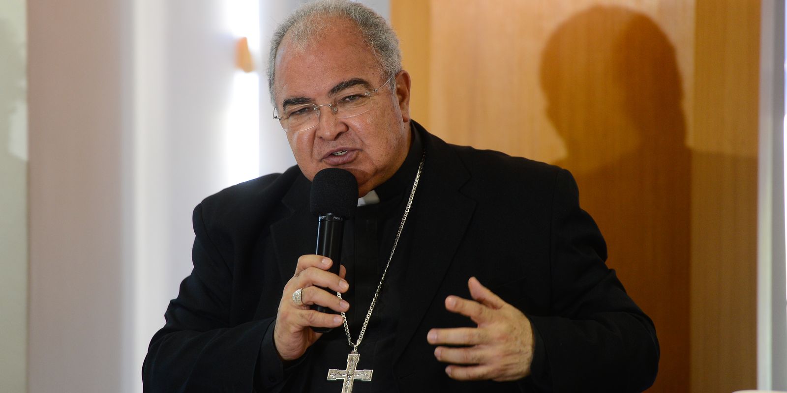 leao-xiv-mantem-orani-tempesta-como-arcebispo-do-rio-por-mais-2-anos