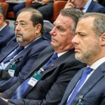 defesas-de-bolsonaro-e-de-outros-reus-contestam-execucao-das-penas 