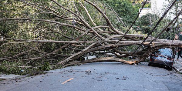 mais-de-1,3-milhao-de-imoveis-continuam-sem-energia-eletrica-em-sp