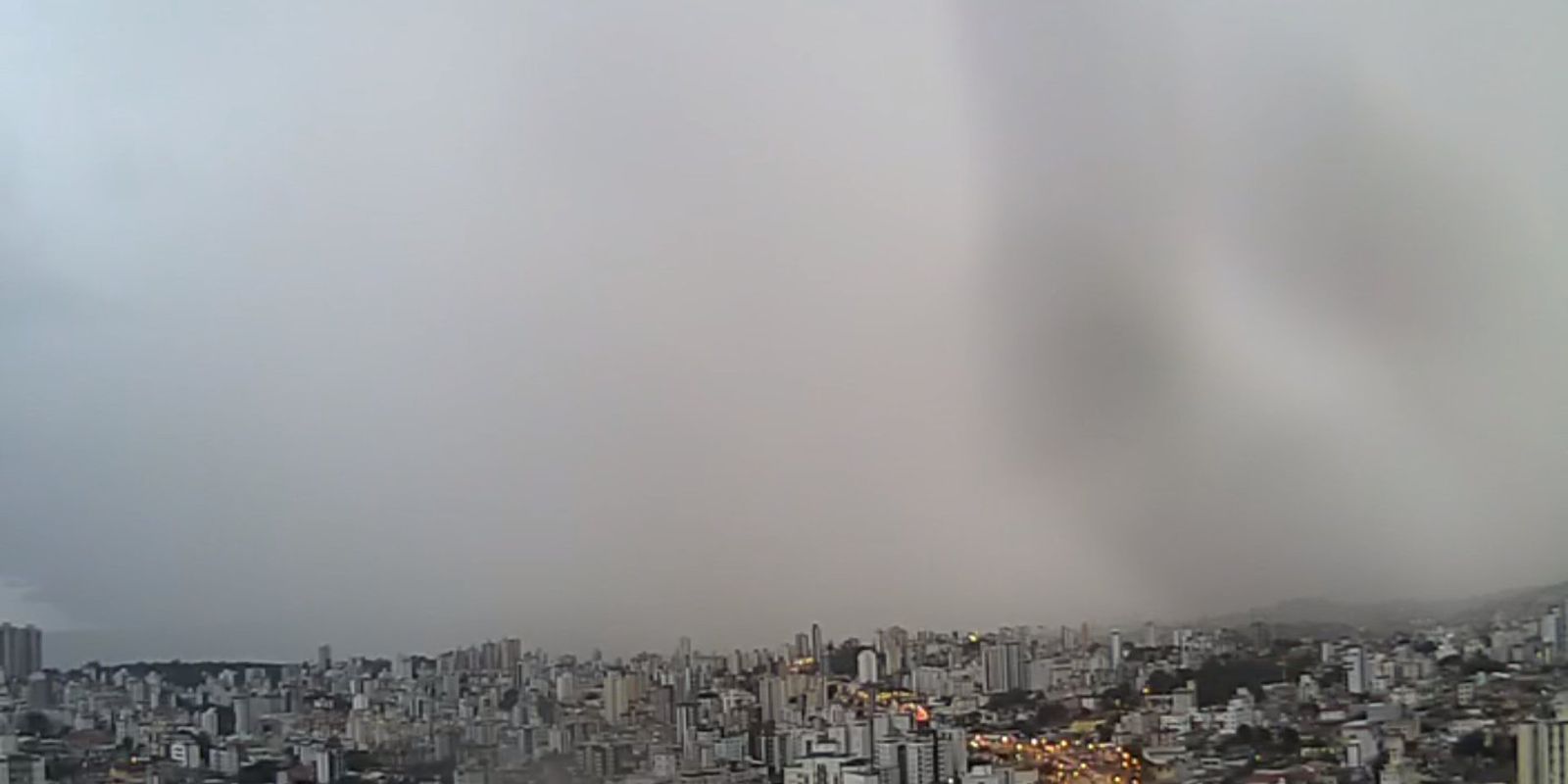 minas-gerais-tem-alerta-de-perigo-para-tempestades-e-rajadas-de-vento