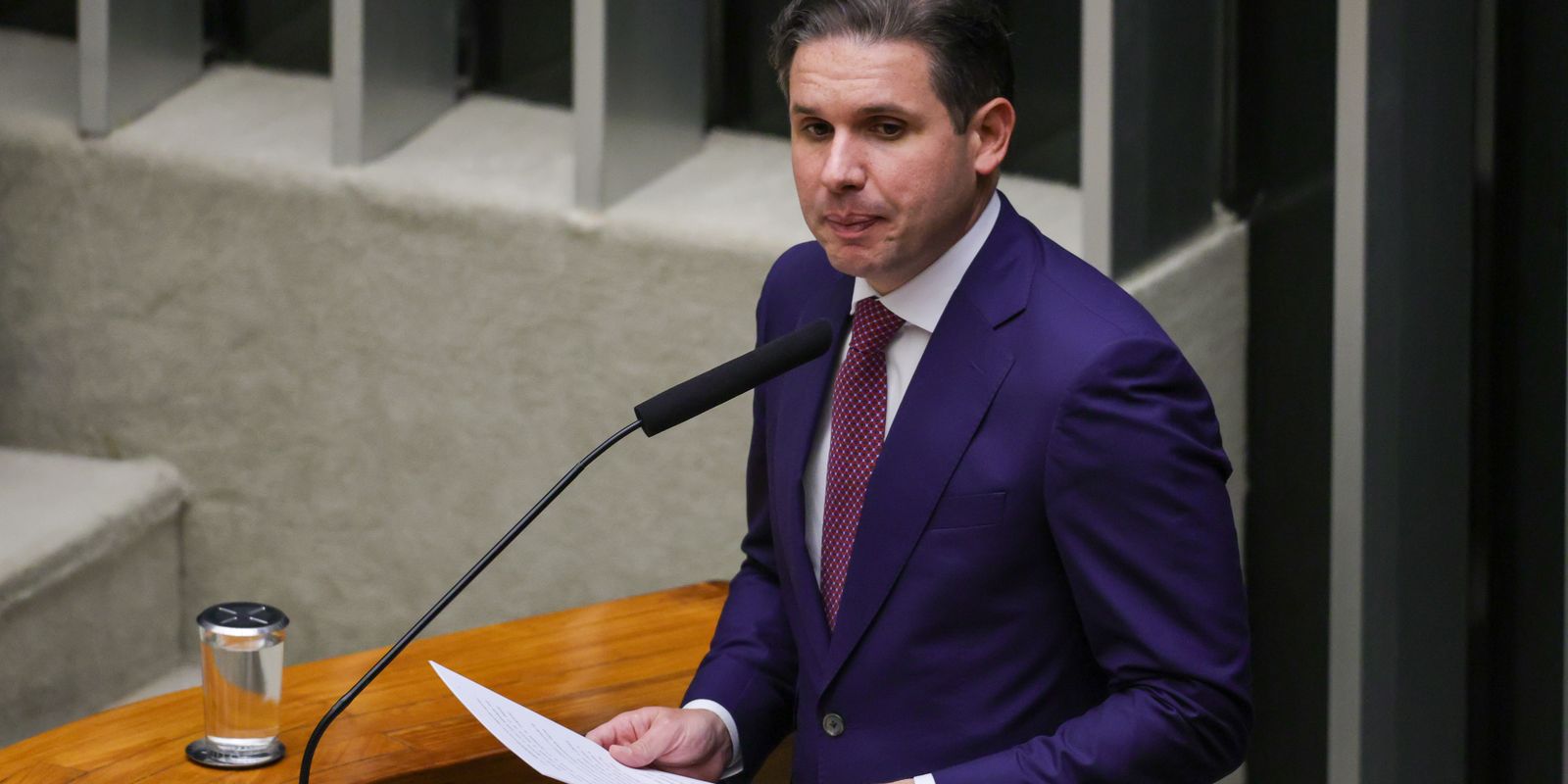 motta-promete-avancar-sobre-escala-6×1-e-trabalho-por-aplicativos