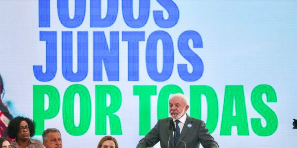 lula-defende-que-luta-contra-feminicidio-deve-ser-sobretudo-dos-homens