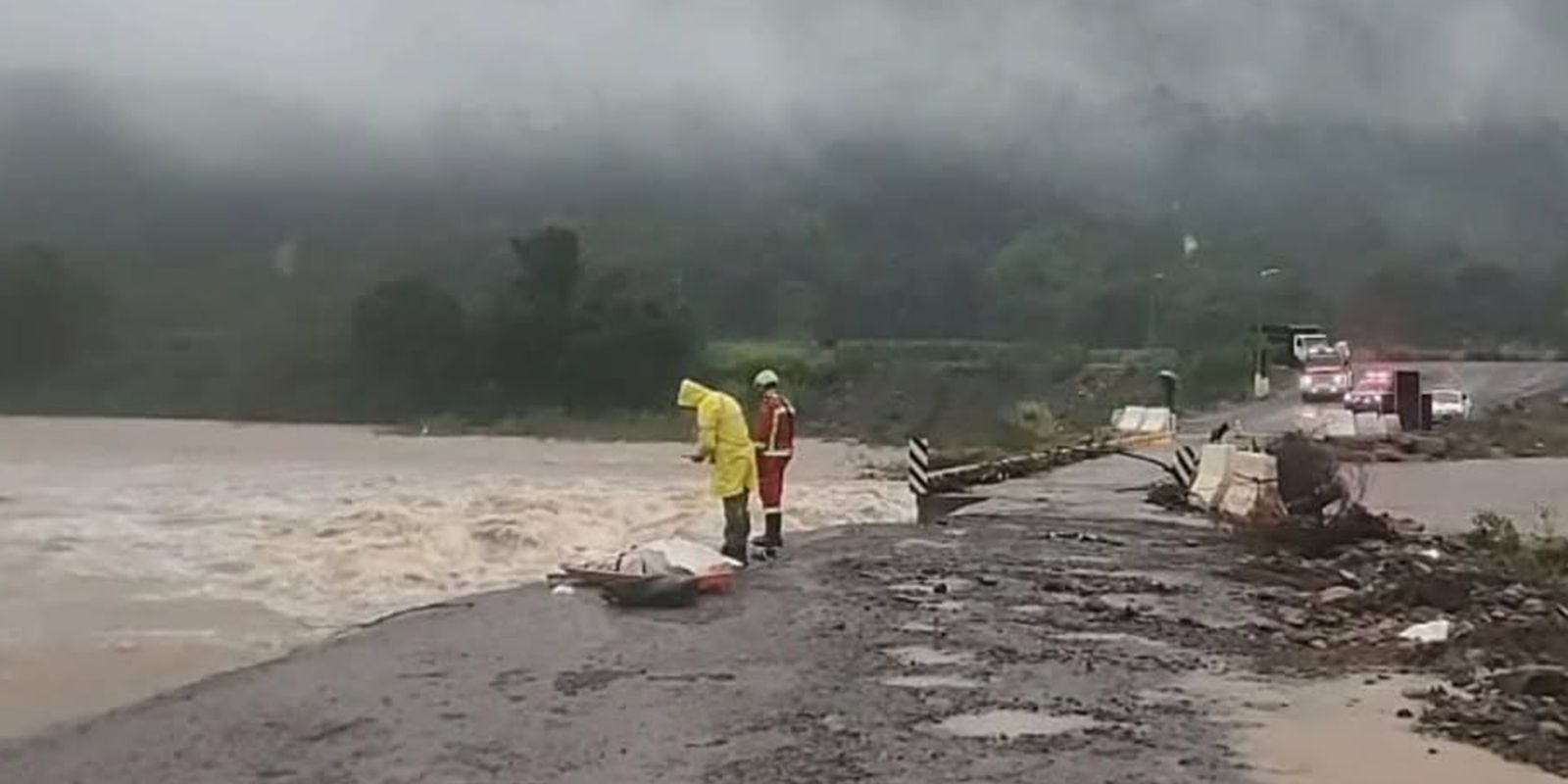 inmet-emite-alerta-de-chuvas-intensas-para-14-unidades-da-federacao