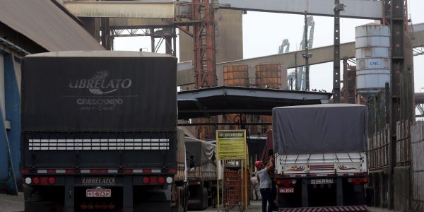 apos-mp-e-resolucoes,-caminhoneiros-descartam-paralisacao-nacional