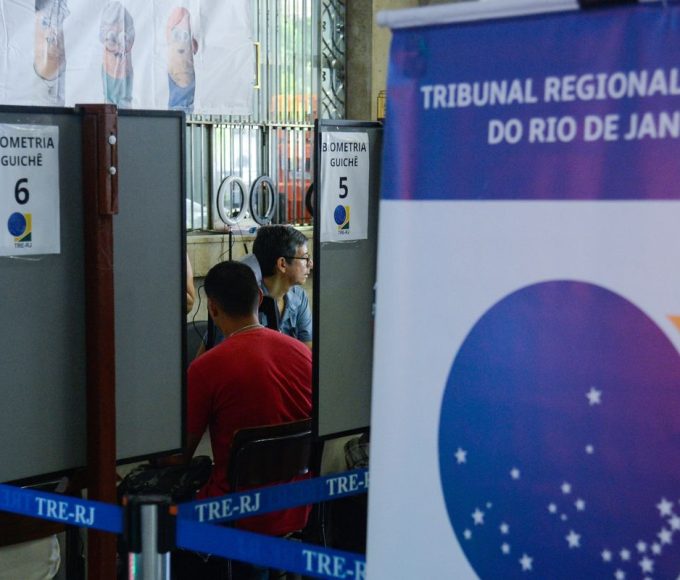 tre-rj-faz-plantao-para-regularizar-situacao-de-eleitores