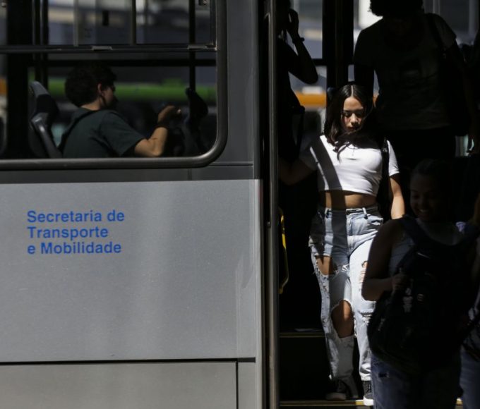 rio-tera-lei-contra-abuso-a-mulheres-no-transporte-coletivo