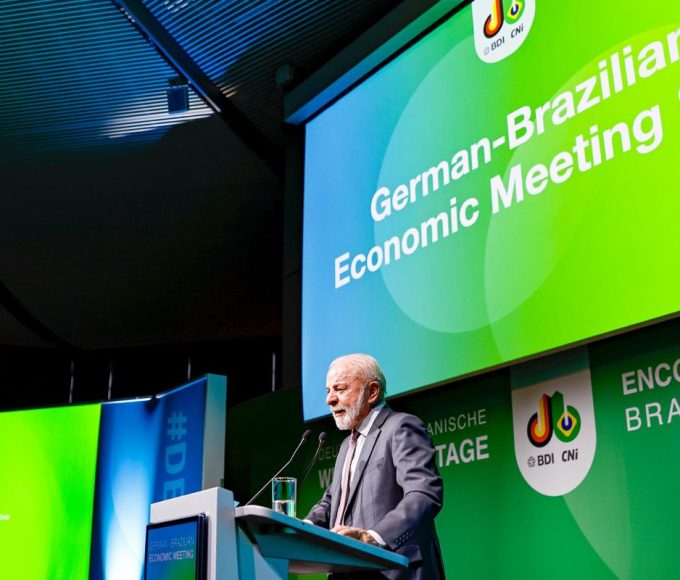 lula-fala-em-reciprocidade-apos-expulsao-de-delegado-dos-eua