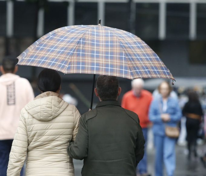 frente-fria-provoca-chuvas-e-queda-de-temperatura-no-centro-sul