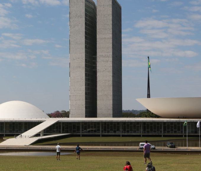 alcolumbre-fatia-votacao-do-pl-da-dosimetria;-governo-denuncia-manobra